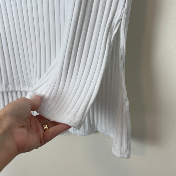 GIBSONLOOK Off White Ribbed Mock Neck Top NWT Size Medium - Picture 3 of 6